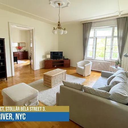Apartment Little East River Premium Apt Budapest