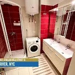 Little East River Premium Apt Lejlighed